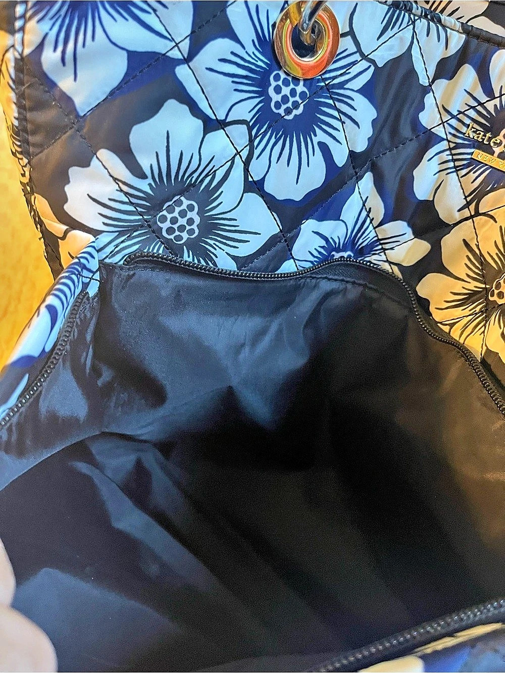 Kate Spade Floral Tote or Diaper Bag in Black & Blue Like New - Picture 4 of 8